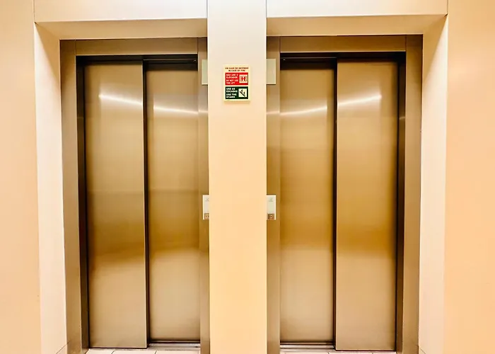 Fernando Pessoa Expo 公寓 *