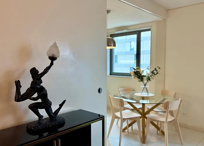 Fernando Pessoa Expo 公寓 *