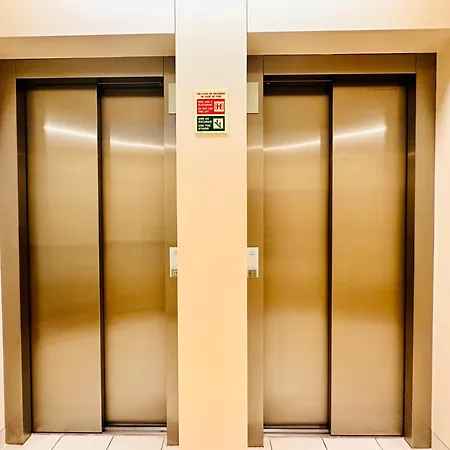 Fernando Pessoa Expo Apartament *